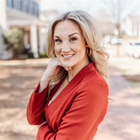 Sarah Oliver, Mortgage Loan Officer