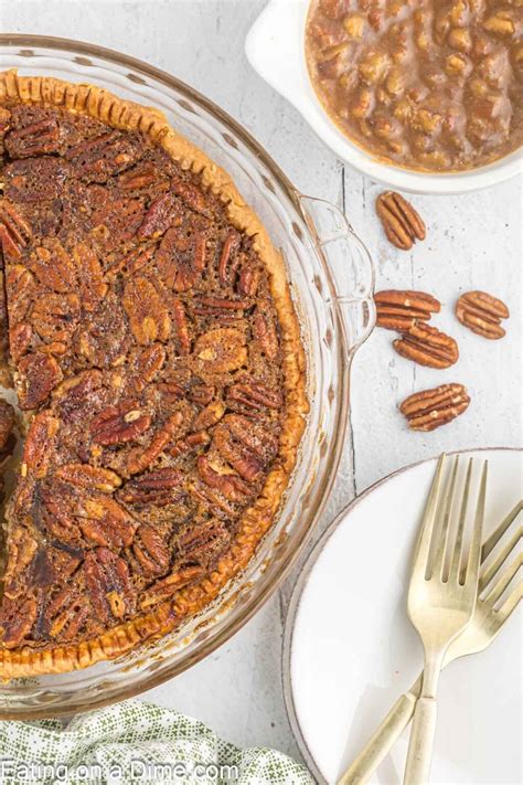 Paula Deen Pecan Pie - Eating on a Dime