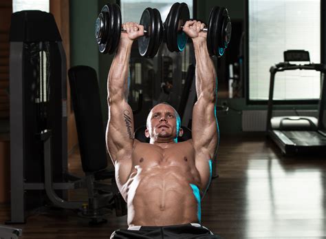 6 Exercises To Build Muscle Mass, According to a Top Trainer