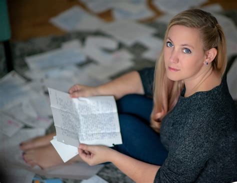 From battlefields to bestsellers: Author Rebecca Yarros shares her