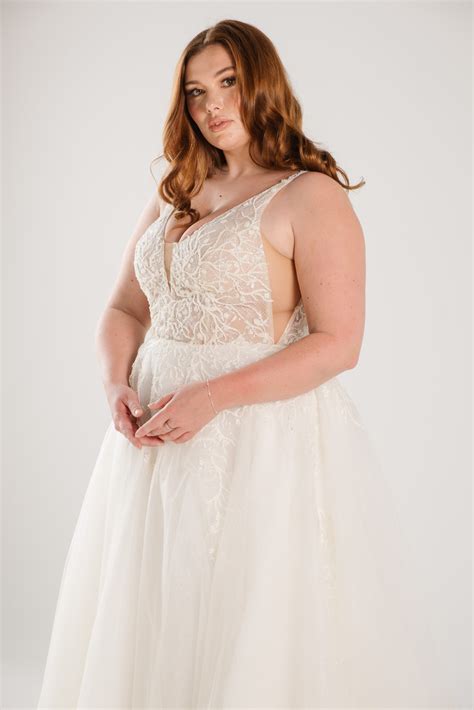 Sparkly V Neck Wedding Dress | 2508 - GWM WEDDING
