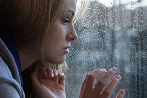 sad affect  spending habits serenity financial