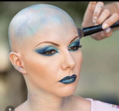 Pin by David Connelly on Bald Women 11 | Bald head women, Buzzcut girl ...