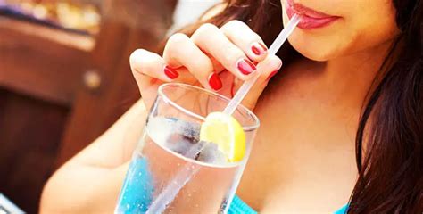 10 ideas para tomar más agua 1