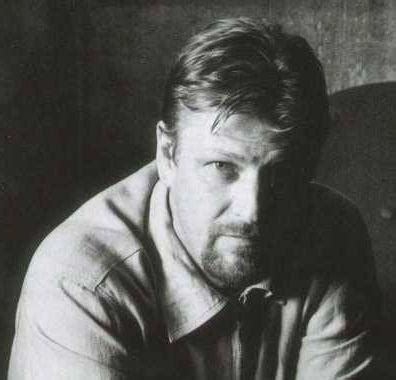Lord Of The Rings • Sean Bean rocking the “Boromir Beard”! Lovely...