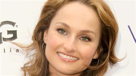 giada de laurentiis shakes  boring pancake mix