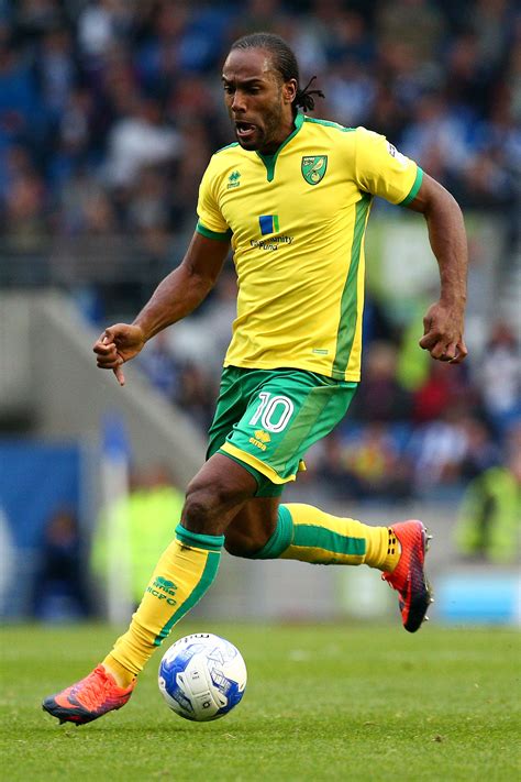 Cameron Jerome - 7 - Read Norwich