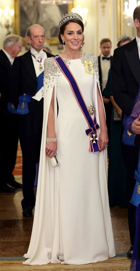 Kate Middleton - State Banquet at Buckingham Palace in London 11/22