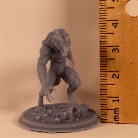 Werewolf Miniature | Werewolf, Dungeons and dragons miniatures ...