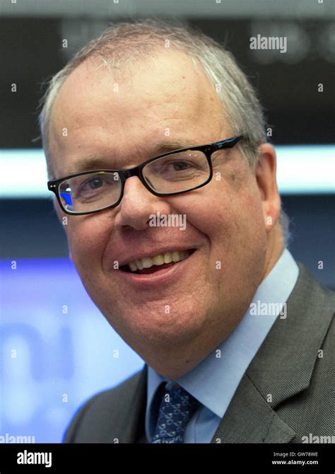 klaus schaefer fotos und bildmaterial  hoher aufloesung alamy
