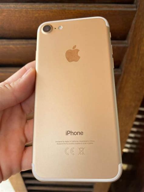 Iphone 7, 64gb (zlatni)