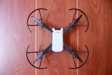DJI Tello, Photography, Drones on Carousell