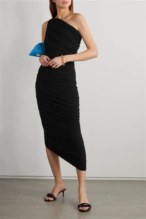 The Dos and Don'ts of Cocktail Attire for Women | Who What Wear