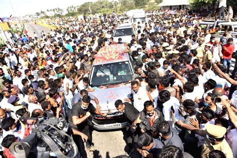 Party members welcome VK Sasikala who got released on Jan 27th and is ...