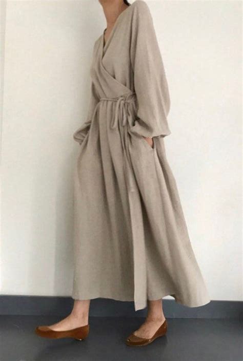 How to Style a Wrap Dress | Cotton wrap dress, Maxi wrap dress, Fashion