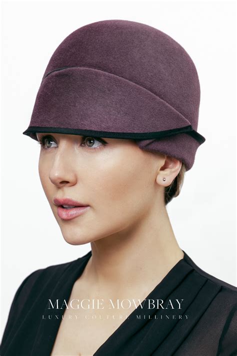 The Neve cloche hat is a stylish warm hat perfect for winter! This made ...
