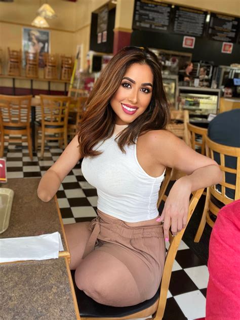 Amputee Eve by Sportz2121 on DeviantArt