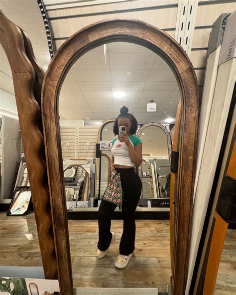 Shelly Love - Shelly Love added a new photo.