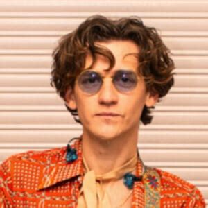 Nick Santino (Rock Singer) - Age, Family, Bio | Famous Birthdays