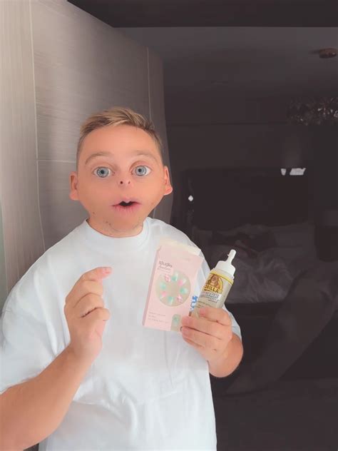 pranking kanzie with false nails - martin and bex | pranks | TikTok