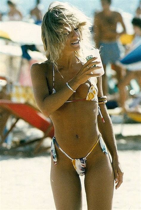 80's Beach Life (40 pics)