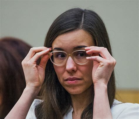 The Impact of Jodi Arias Autopsy Photos on the Jury - p2gi5kd