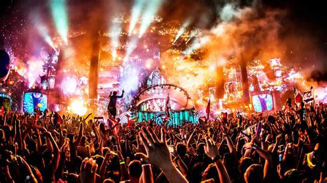 Tomorrowland Belgium 2016 | Official Aftermovie - YouTube