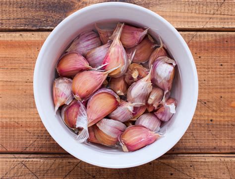 Soaking Garlic Before Planting