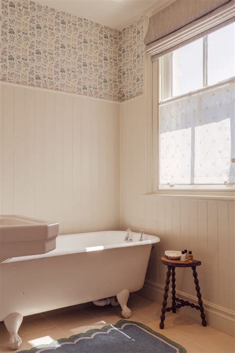 Fontein, London, W12 - Location House - SHOOTFACTORY