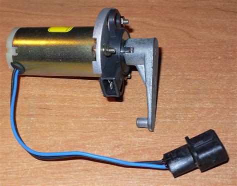 Моторедуктор заслонки отопителя МРЗО-01 2110-8127200 — Lada 21043, 1,5 ...