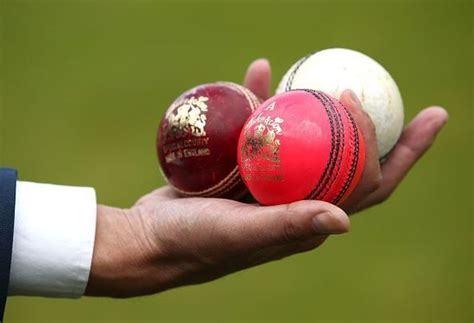 Cricket Ball History, Color, Structure, Dimension and Evolution ...