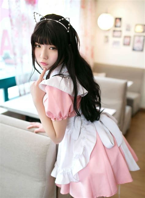 KawaiiBox.com The Cutest Subscription Box | Maid cosplay, Japanese girl