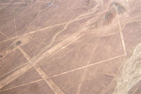 Peru: Astonishing Nazca Lines Tour 2 Days with Local Experts