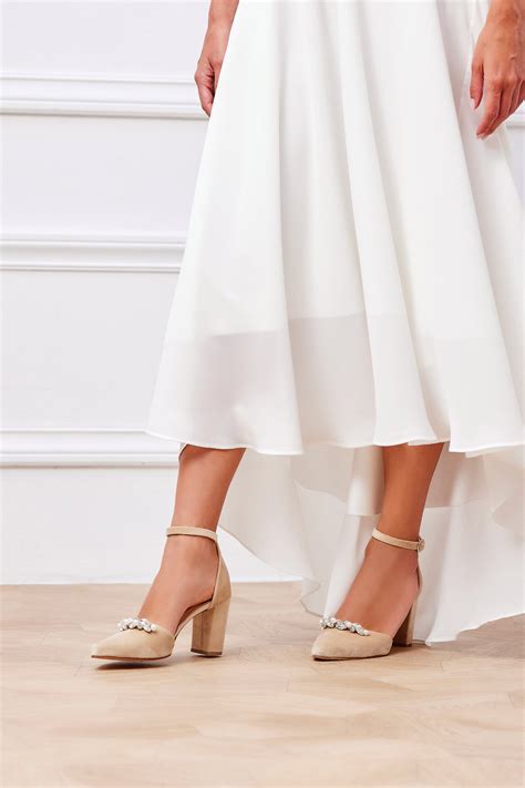 Ivory Wedding Shoes With Rhinestones and Pearls Nude Bridal - Etsy