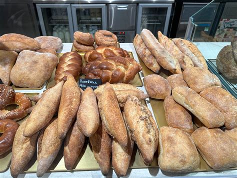 Услышать хруст клюквенной булки! Новая пекарня «Кренделькофф», и какие ...