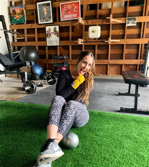 Vanessa Jade O’Neil (Richards) (@vanessajade.wellness) • Instagram