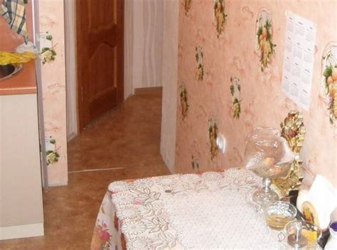 Чем мыть обои на кухне и как это делать
