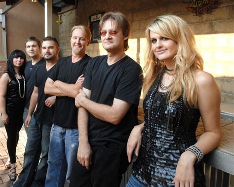 Erin James Music: Erin James Industry Showcase - Rockin' the Rutledge