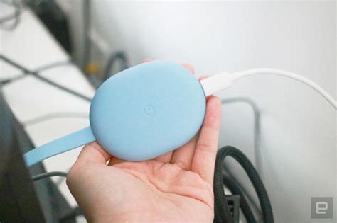 Google Chromecast (2020) hands-on: A helpful new remote and Assistant ...