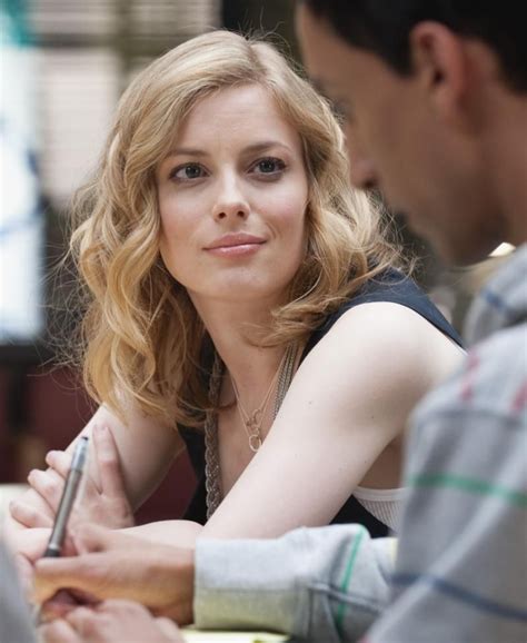 Gillian Jacobs Community Season 1