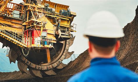 Mining Industry: Best Safety Solutions for Workers in Mining | GoContractor