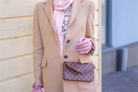 FASHION by Ina
