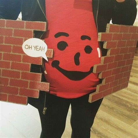 Best pregnant Halloween costume ever. : r/funny