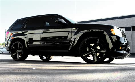 Pin by Tara Pickett on Cars | Jeep cherokee srt8, Jeep srt8, Jeep grand