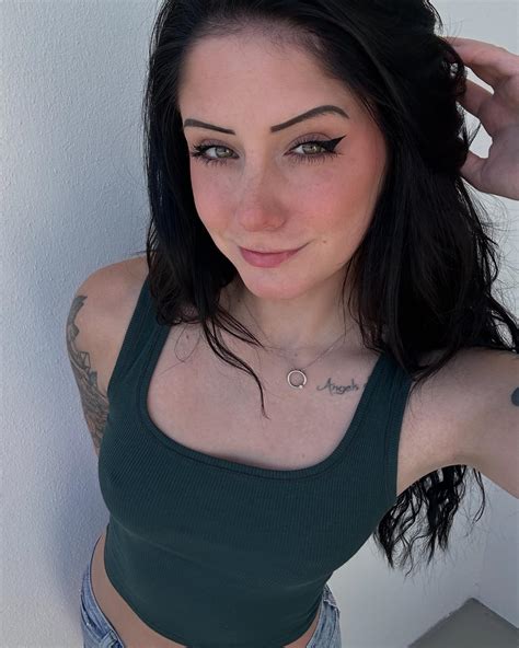 Catarina (@catarinassecret) • Instagram photos and videos