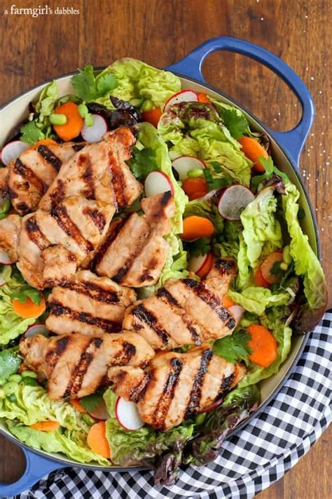 Grilled Asian Pork Tenderloin Salad | Hearty Dinner Salad Recipe