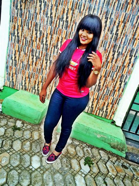 Welcome to Beautom's Blog : The girl with the Biggest booty in UNILORIN