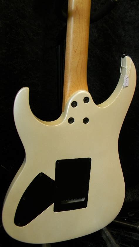 Cort Aero 2 d'occasion