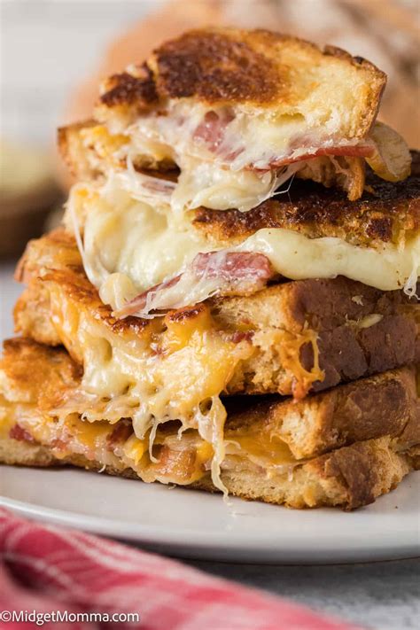 Grilled Cheese Sandwich With Bacon