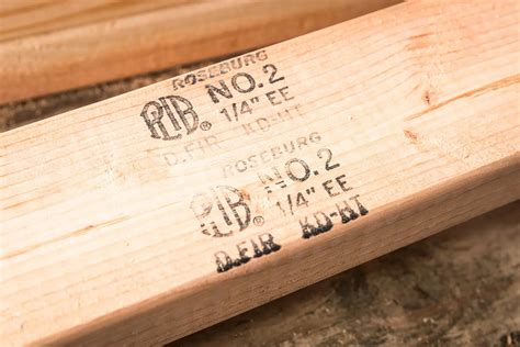 lumber grading hardwood softwood  quality explained cut  wood